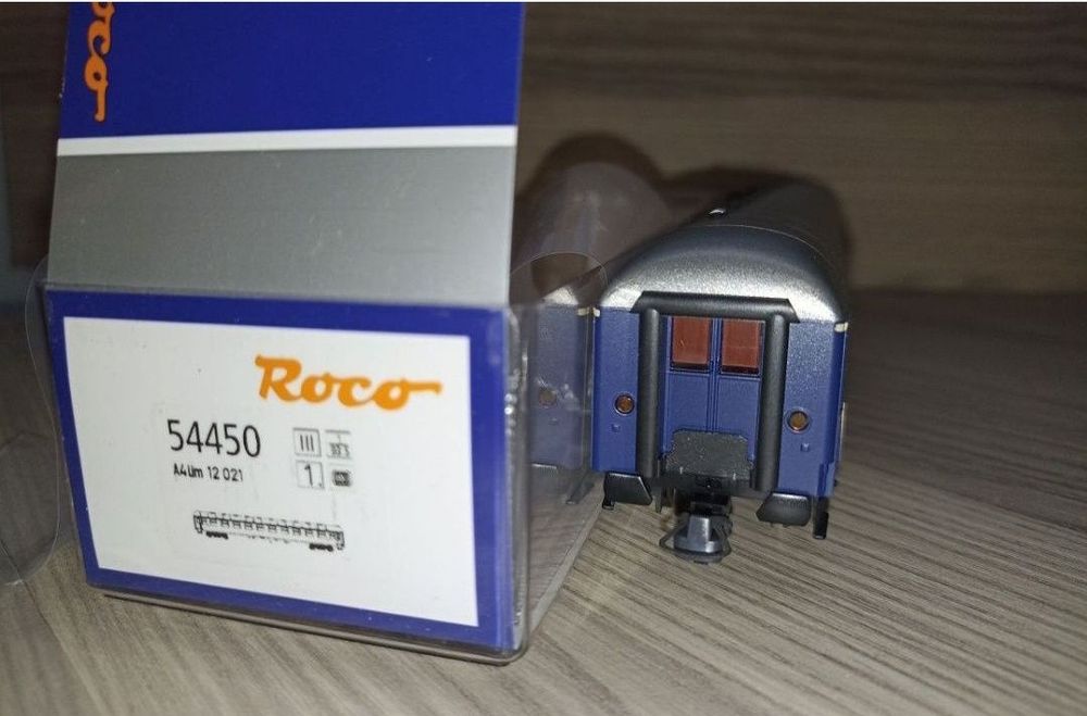 Roco 54450 vagon de călători scara H0 epoca III
Roti metalice izolate