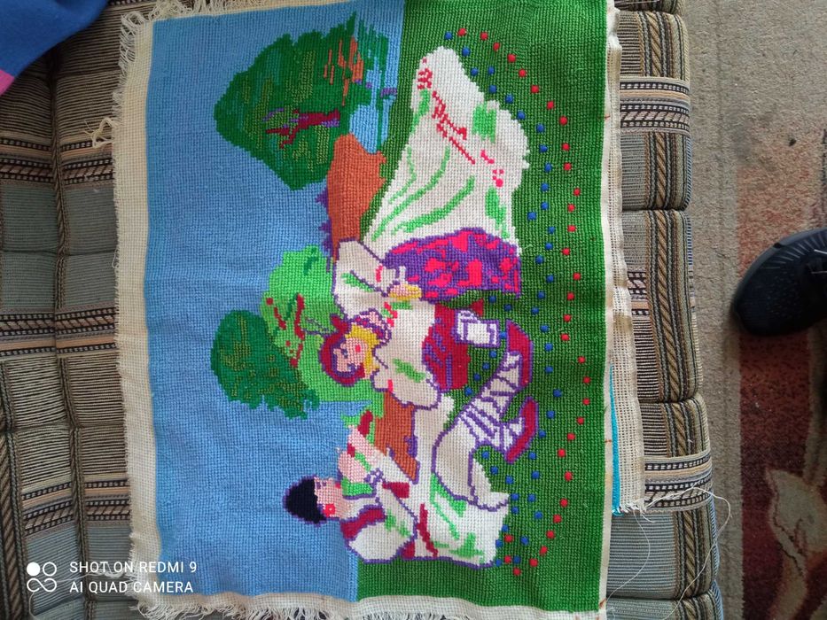 Bibelouri,căni porțelan,