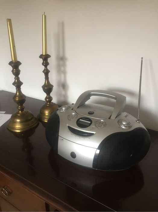 Radiocasetofon si CD player Grundig