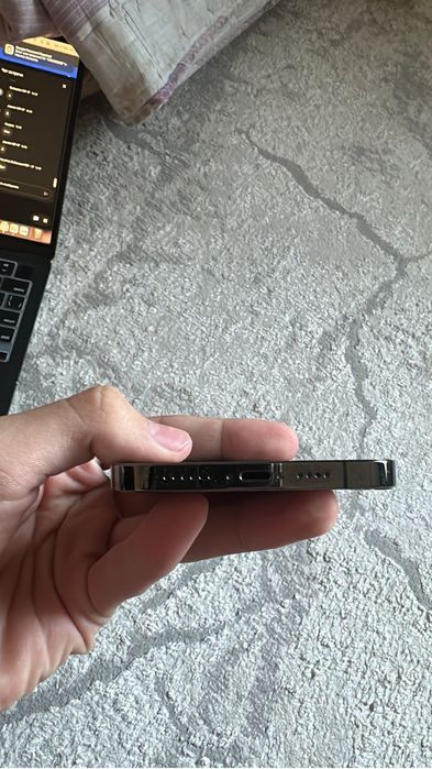 Сатамын продам Iphone 12 Pro Max