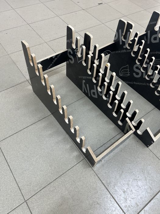 Экспазиторы (стойки) под ламинат и керамогранит