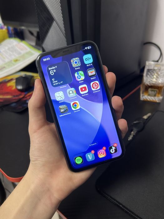 Iphone 11 impecabil + huse