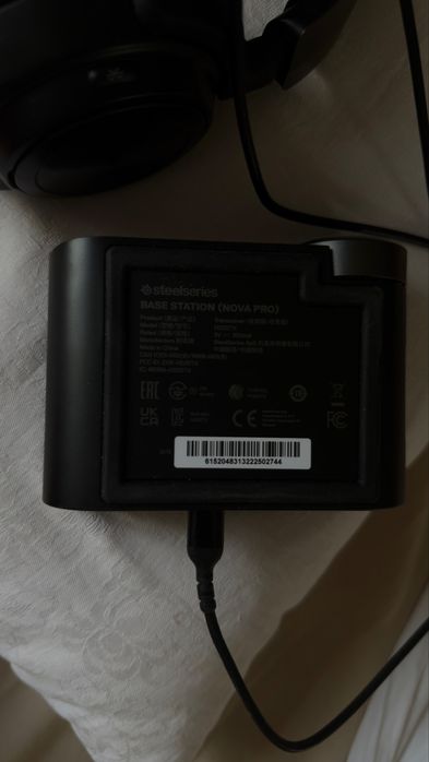 Продам SteelSeries Arctis Nova Pro Wireless Black