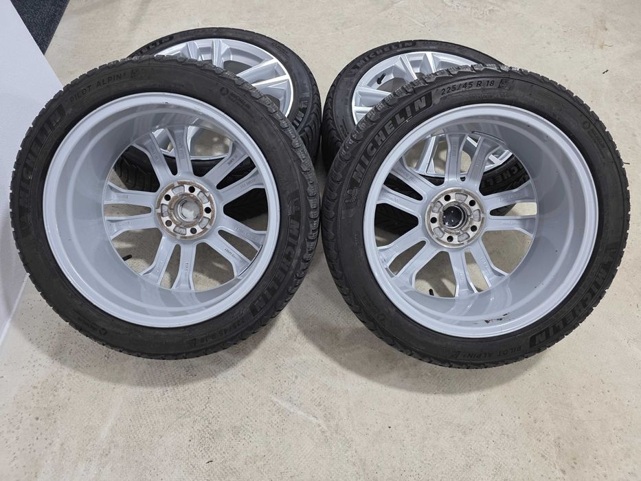 Jante 18 OEM pt Volvo XC40 XC60 V40 V60 5x108 63.4 7.5j et52.5