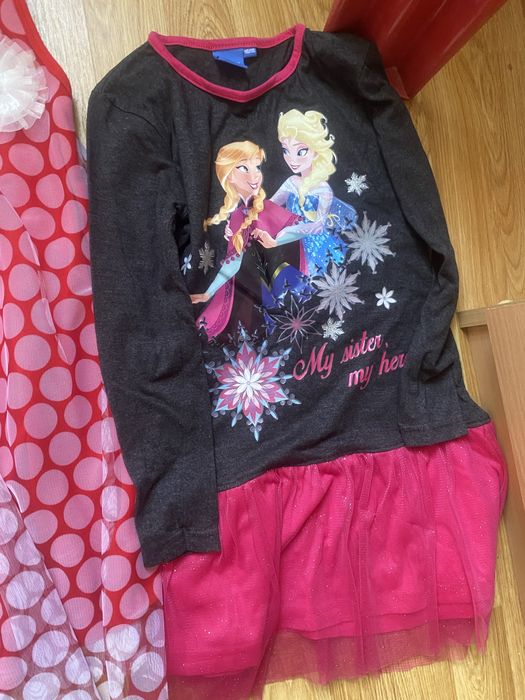 Rochite marimea 116-122