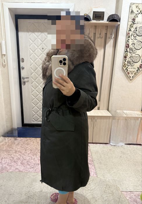 Продам недорого парку зимнюю