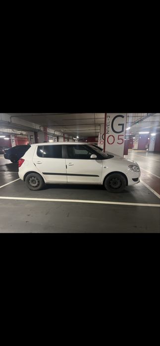 Skoda fabia 2012 masina ideala pentru glovo curieriat.
