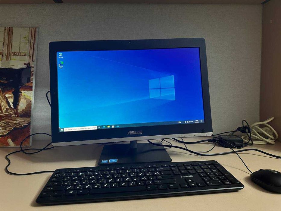 ASUS компьтер внутри монитора