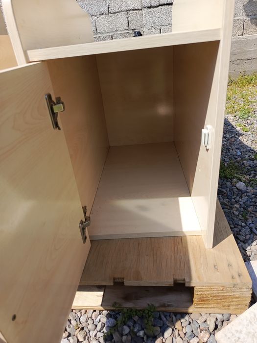 Bolalar kravati tumbasi bilan