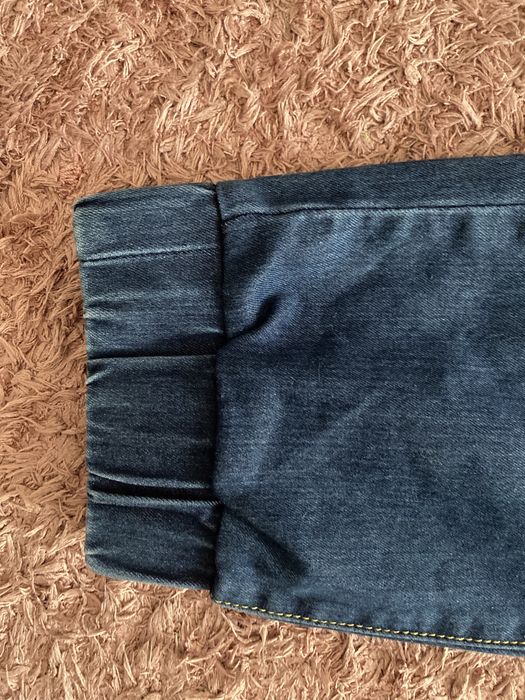 Blugi Denim . Marimea 12.