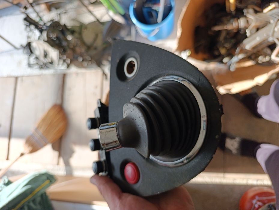 Хонда Сивик 7 дизел Радиатори, аербег,датчици, рамена чистачки,