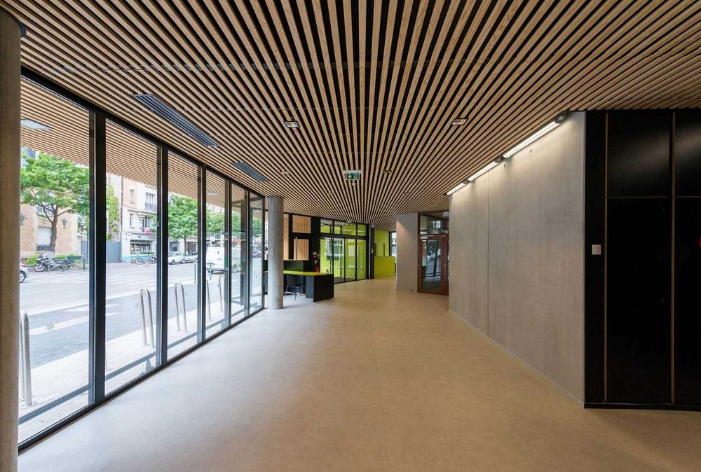 реечние потолок (подвесной потолок) 12