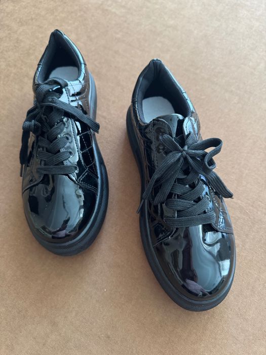 Маратонки дамски