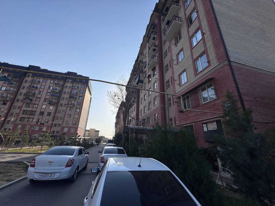3 Комнатная Квартира Метро Дустлик Новостройка. Кирпич    (22)