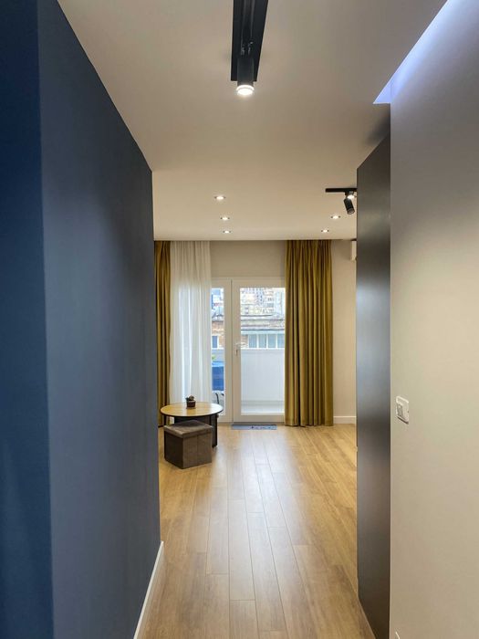 Продава се Двустаен апартамент в София, Витоша - 75 кв.м за 1027 €/кв.м - Снимка #11