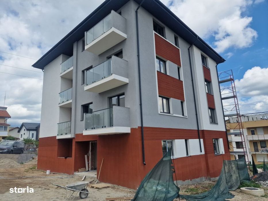 Apartament 3 camere, str Primaverii!