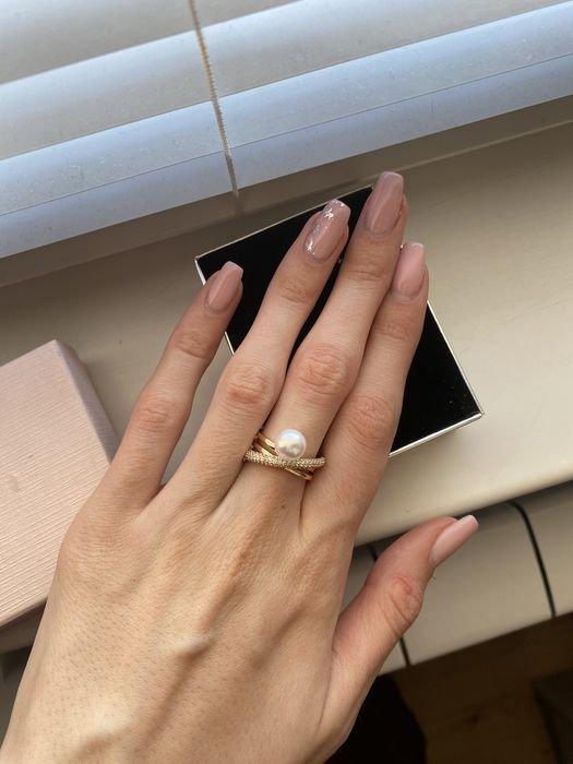 Дамски пръстен с перла и камъни