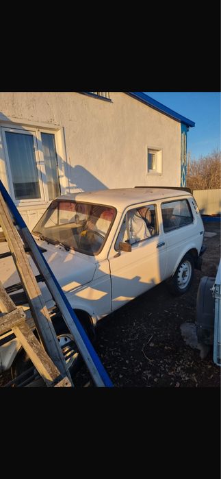 Нива 21213 хорошем состоянии торг