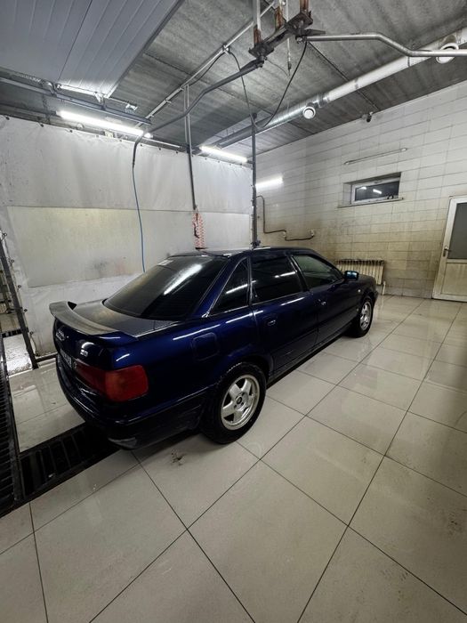 Продам ауди 80 б4 2.6 автомат 1.7лиион