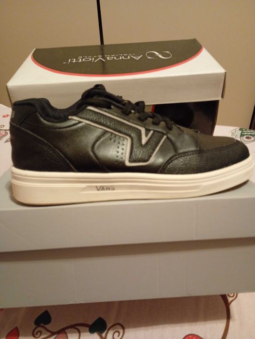Adidași Vans nr.37