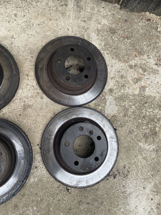 Discuri BMW seria 3 e 90 2007