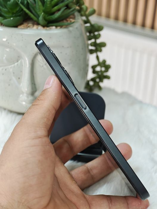 Oppo A77 64 GB  4 RAM