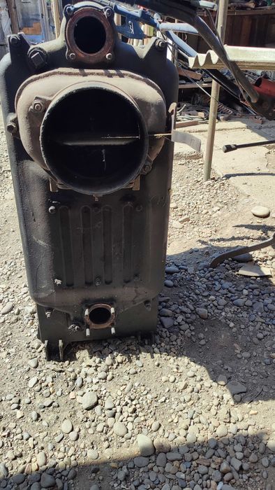 Centrala combustibil solid din fonta marca Gobe
