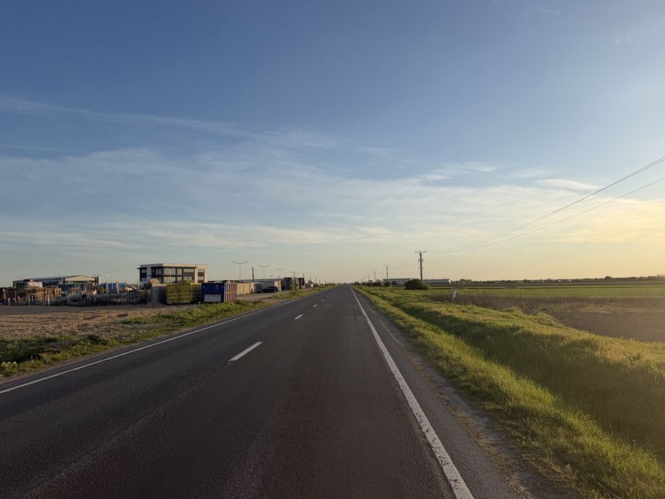 Vand teren intravilan industrial Nojorid