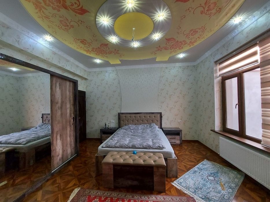 Дахшат хавли Мотритда йулдан 100-метр ичкарида