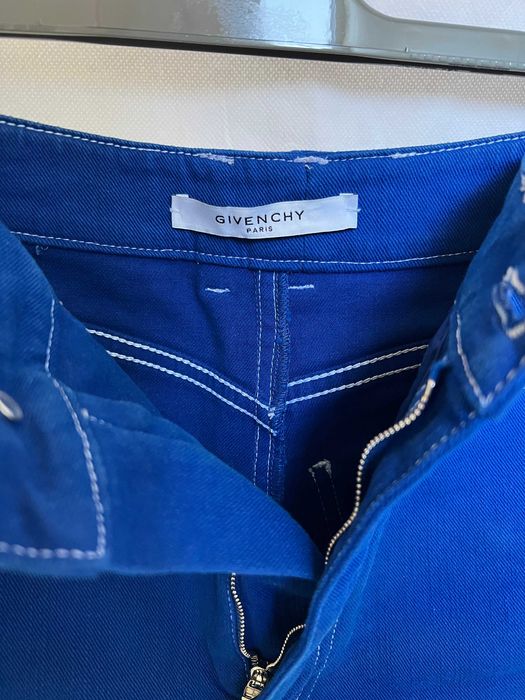 Givenchy сини дънкови къси панталонки размер 38