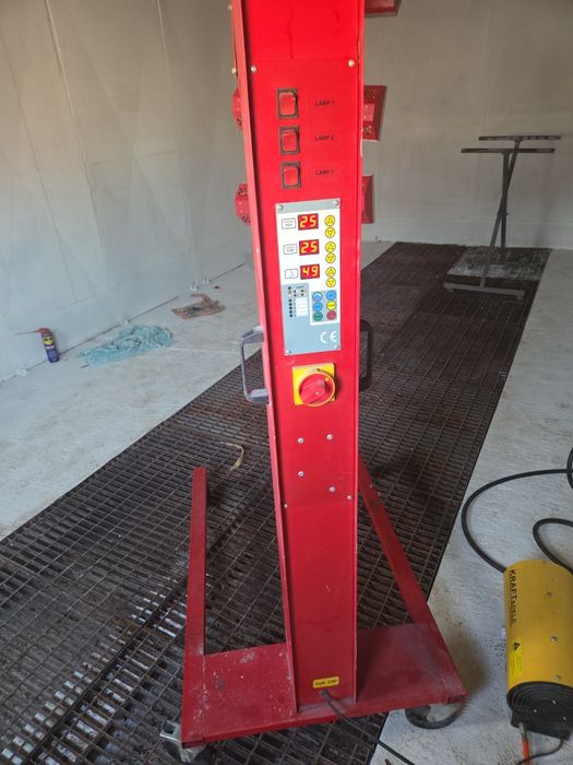 Lampa tinichgerie Ir 3x1000w