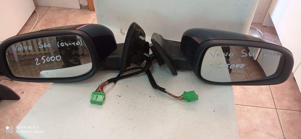Вольво S60. Зеркала оригинал. 2004/2010