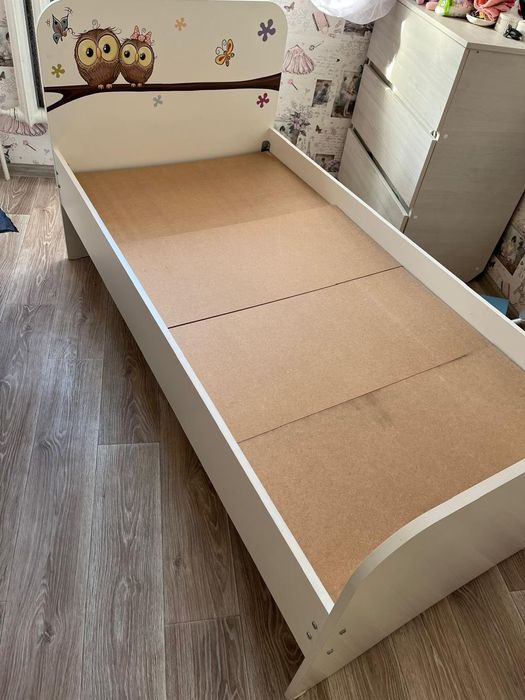 Кровать детская.