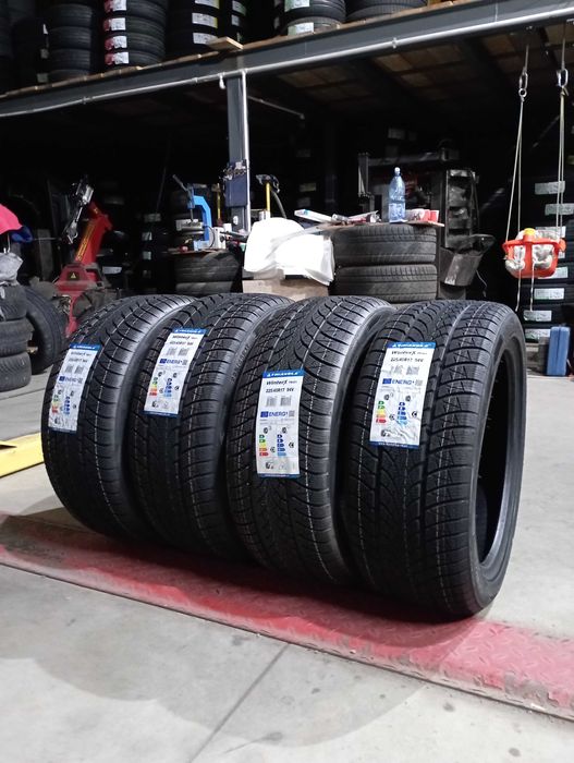 Anvelope Triangle 225/45/17 Noi De Iarna