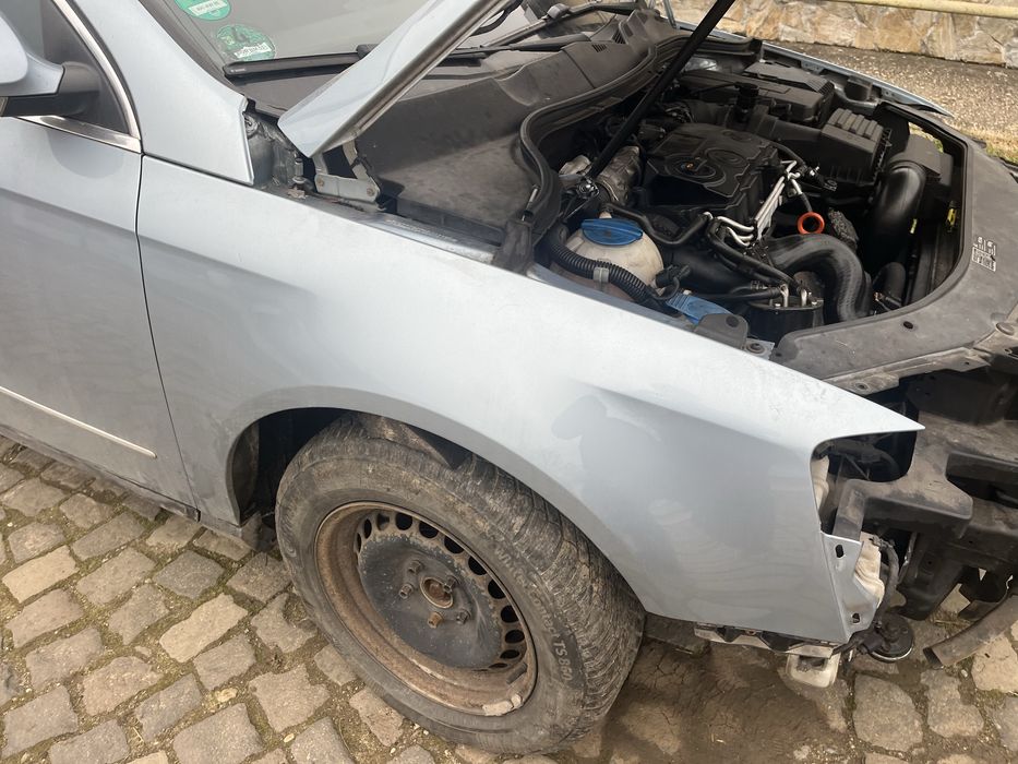 Aripi passat b6 in stare buna!