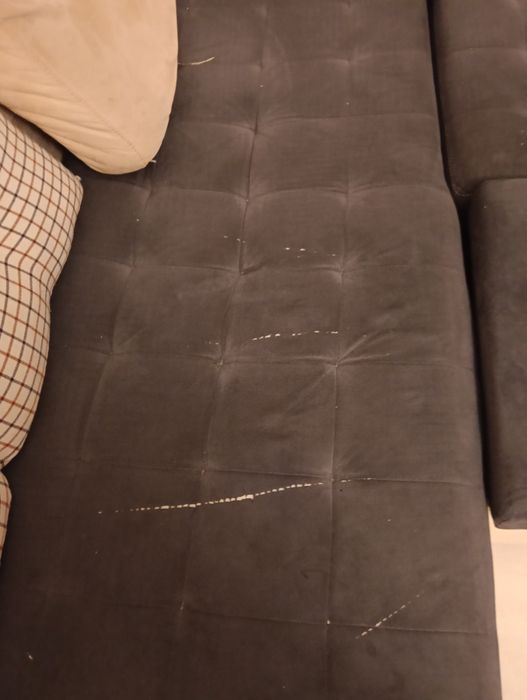 Диван със лежанка