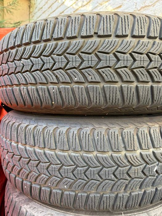 Set Jante + Anvelope Iarnă 215/65 R16 | Debica Frigo HP2