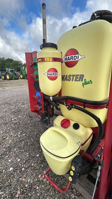 Hardi Master Plus 1200.  Met. Masina de erbicidat