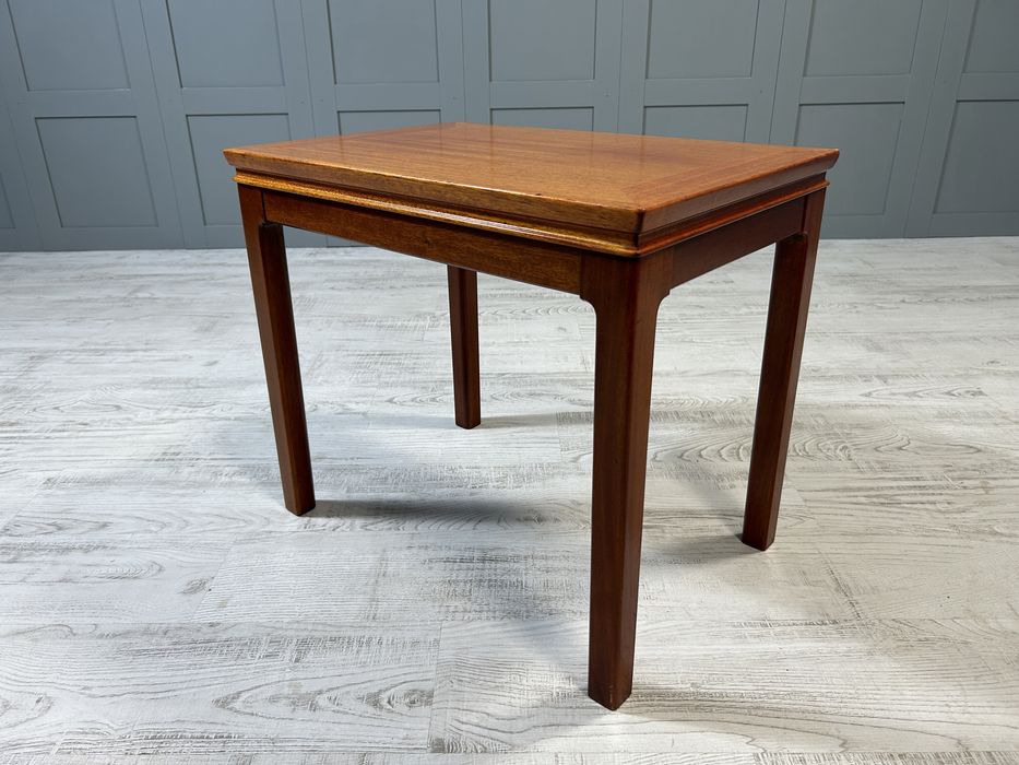 Датска холна маса от 60-те Д688