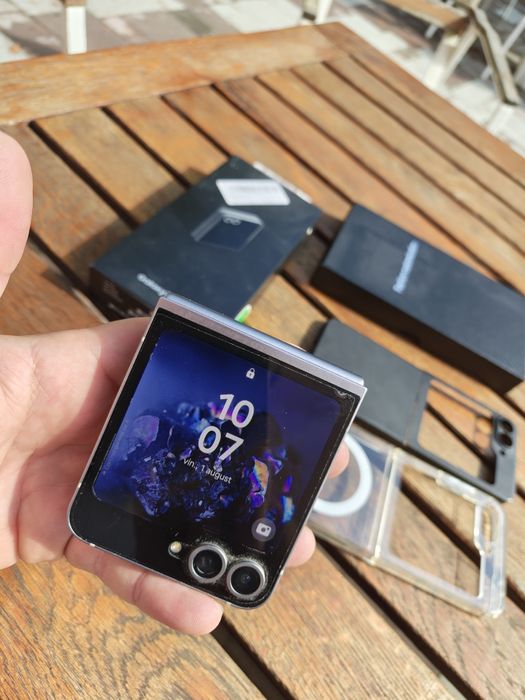 Samsung z6 flip 512 GB garanție 1 an