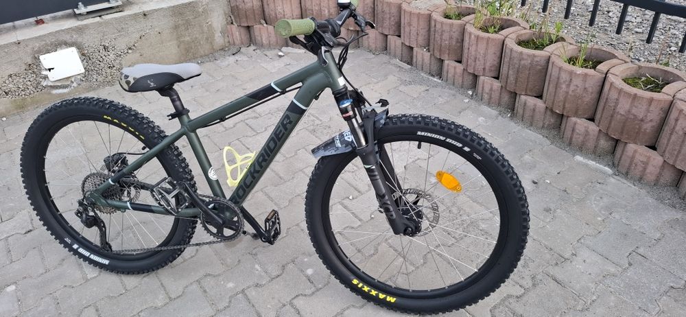 Bicicleta rockriderST 920 roti 24' frane hidraulice, furca aer