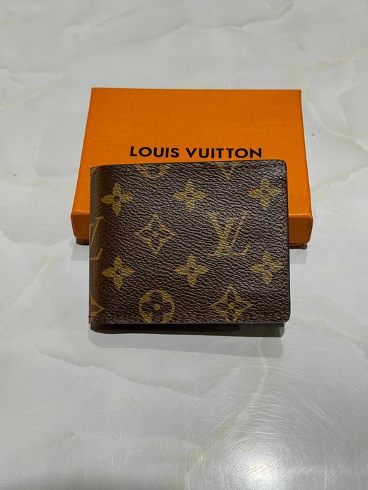Portofel Louis Vuitton Monogram LV, din Piele Texturată