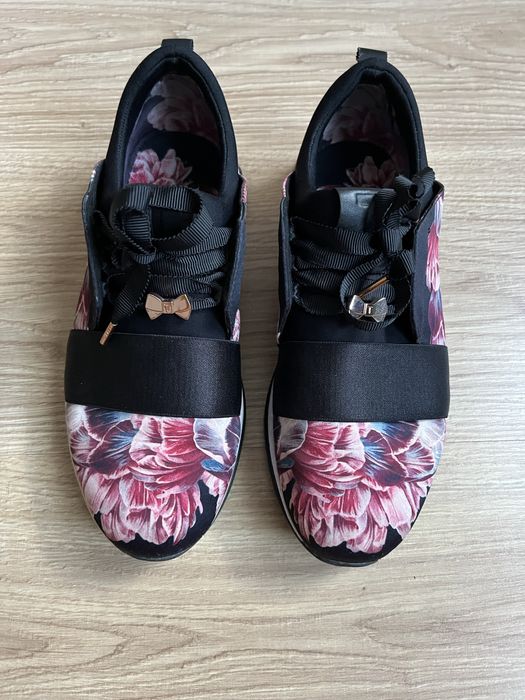 Маратонки- Ted Baker