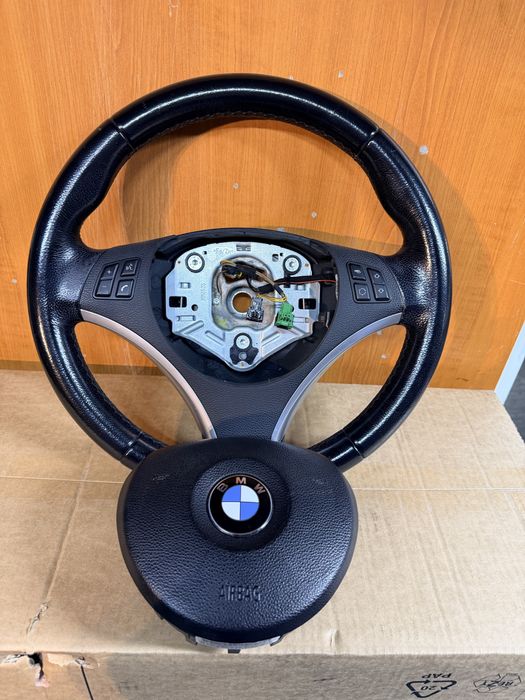 Volan sport bmw e90 e91 e92 e93 e87 e81 e82 e88 e84