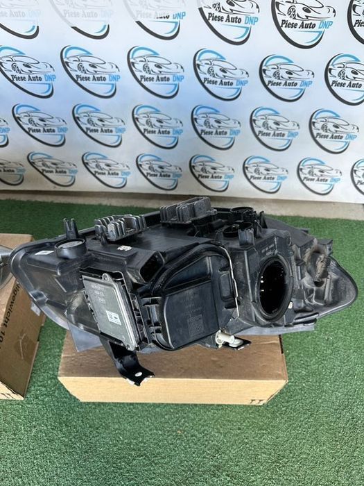 far stanga dreapta bmw x1 e84 lci facelift bixenon led complet