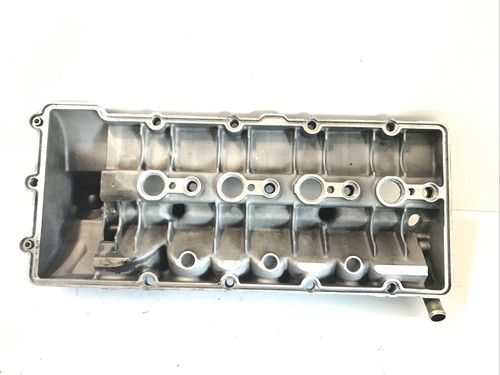 Капак на клапаните за BMW E65 740D V8 (2004) 2248195 2248197