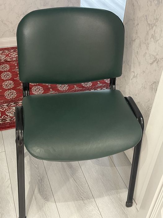 Продаю Офисный мебель