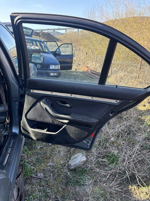 usa stanga fata bmw 520 E39 dezmembrari bmw