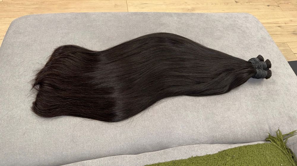 Естествена коса от един донор. Опция ръчно плетене на треса