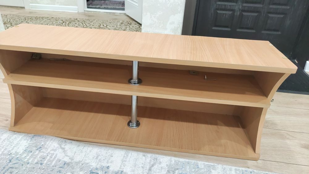 продам полка для книг, состояние хорошие
